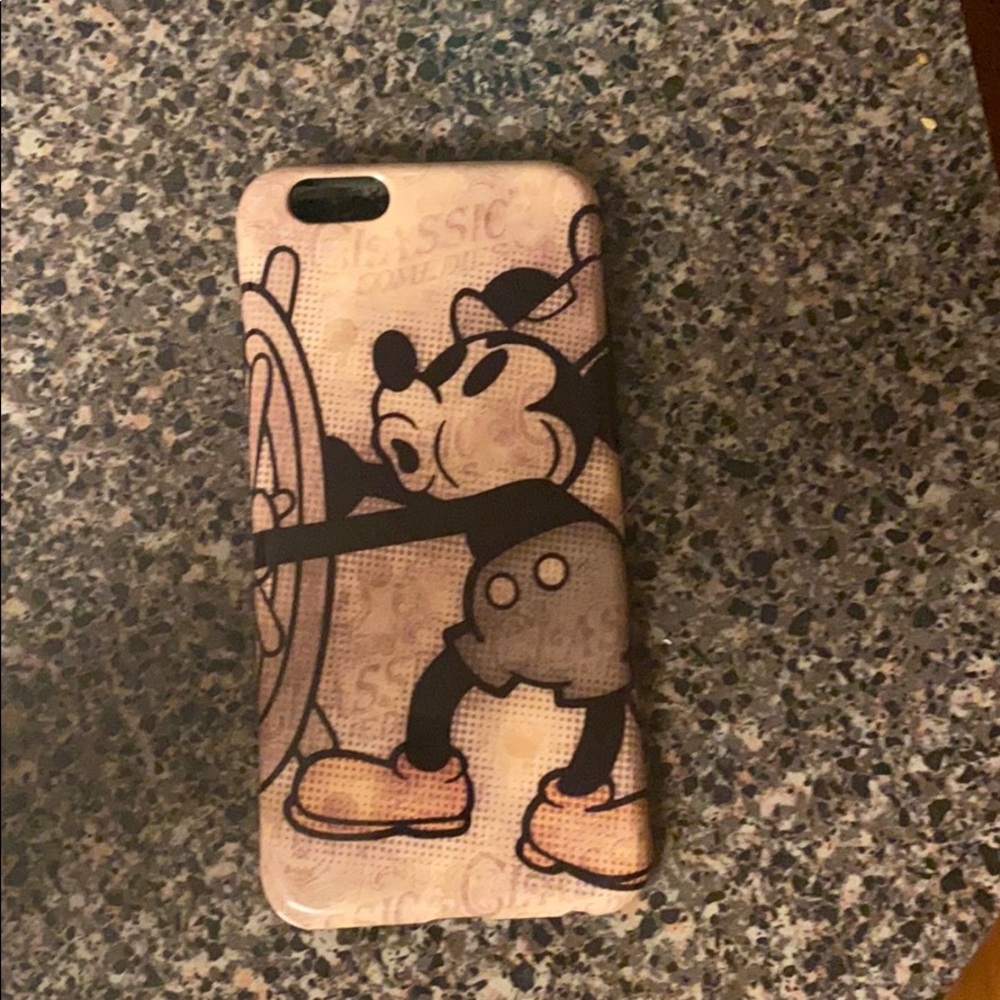Mickey Mouse iPhone 6 case
